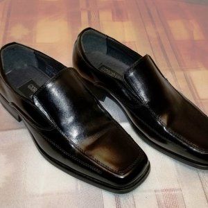 NWOB: Georgio Venturi Mens Leather Slip On Size 6M